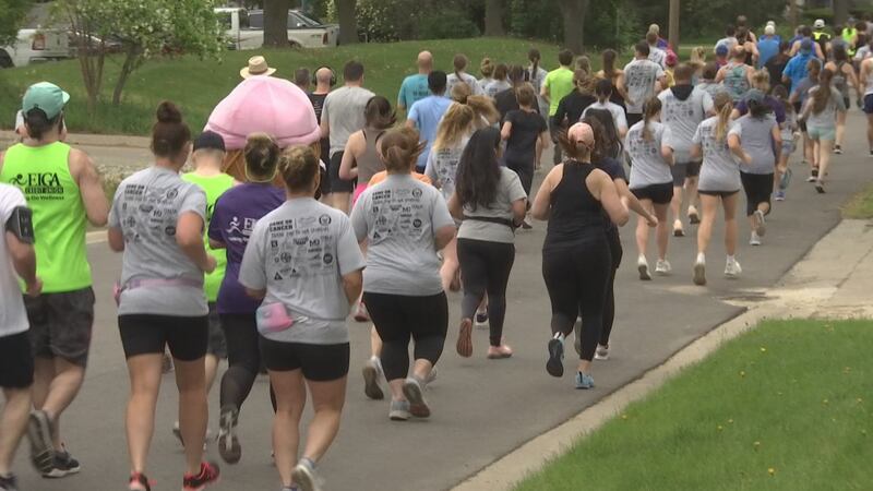 Runners participate in a 5k raising money during Brain Tumor Awareness month.